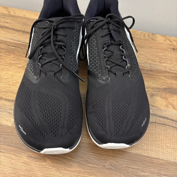 Altra Solstice LaceUp Athletic Running Shoes Black White Men’s - Picture 4 of 9